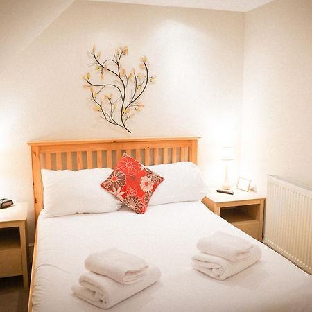 The Shoe Inn Plaitford Bagian luar foto
