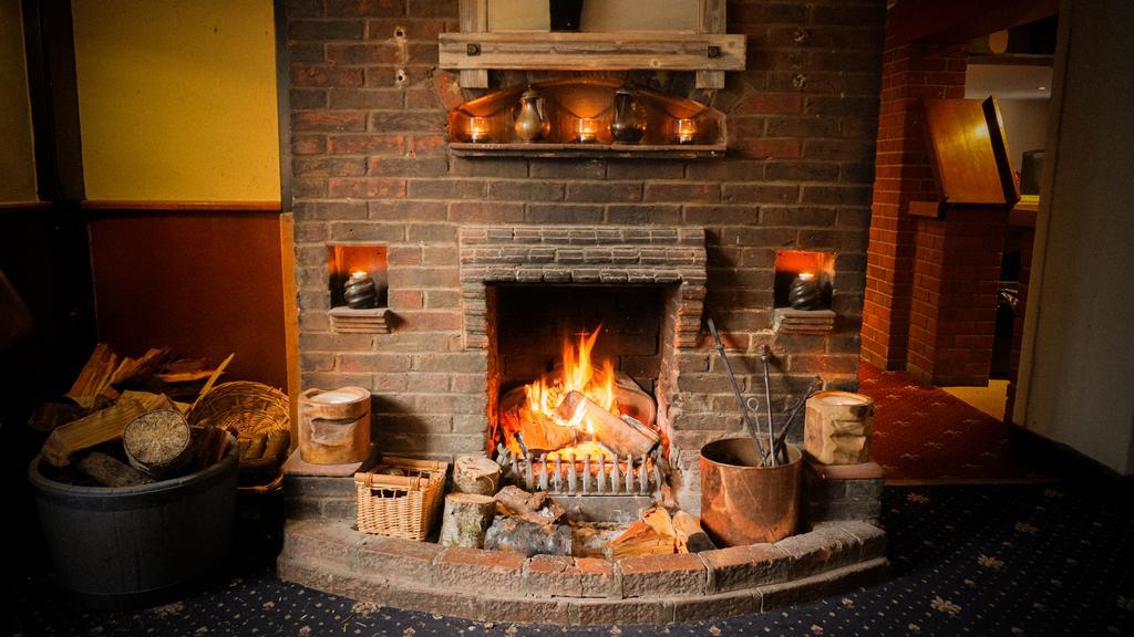 The Shoe Inn Plaitford Bagian luar foto