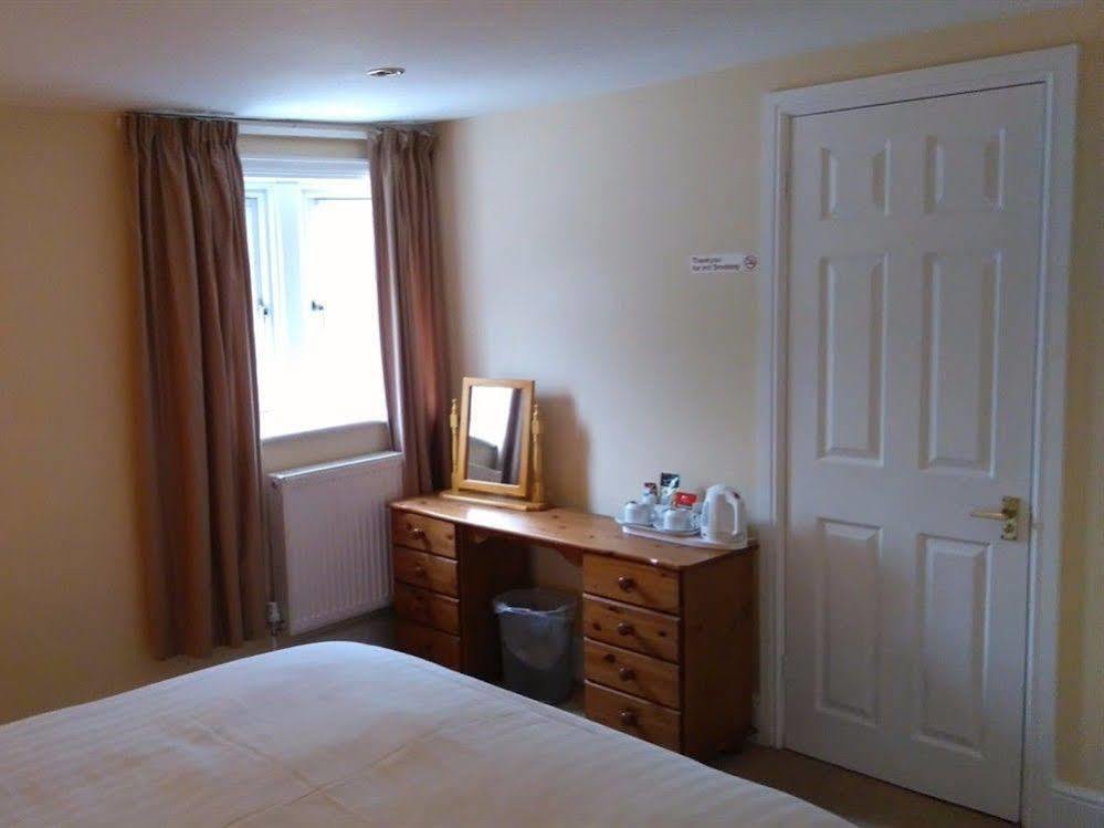 The Shoe Inn Plaitford Bagian luar foto