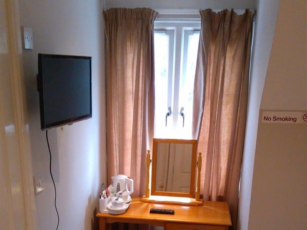 The Shoe Inn Plaitford Bagian luar foto