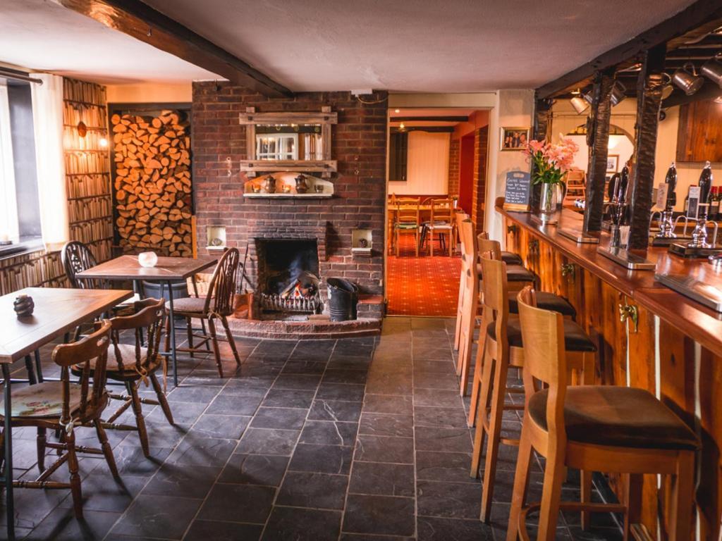 The Shoe Inn Plaitford Bagian luar foto